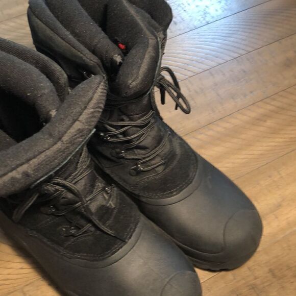 NWOT Field & Stream All Season Water Resistant Outdoor Work & Sports Boots ? main image 2